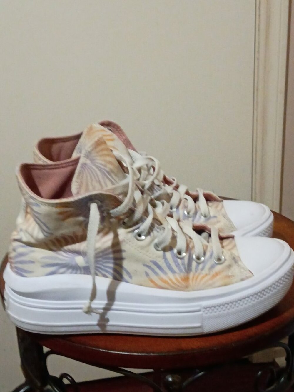 Converse CTAS Move Hi Ultraviolet Peach Dream Women's Shoes Size 9